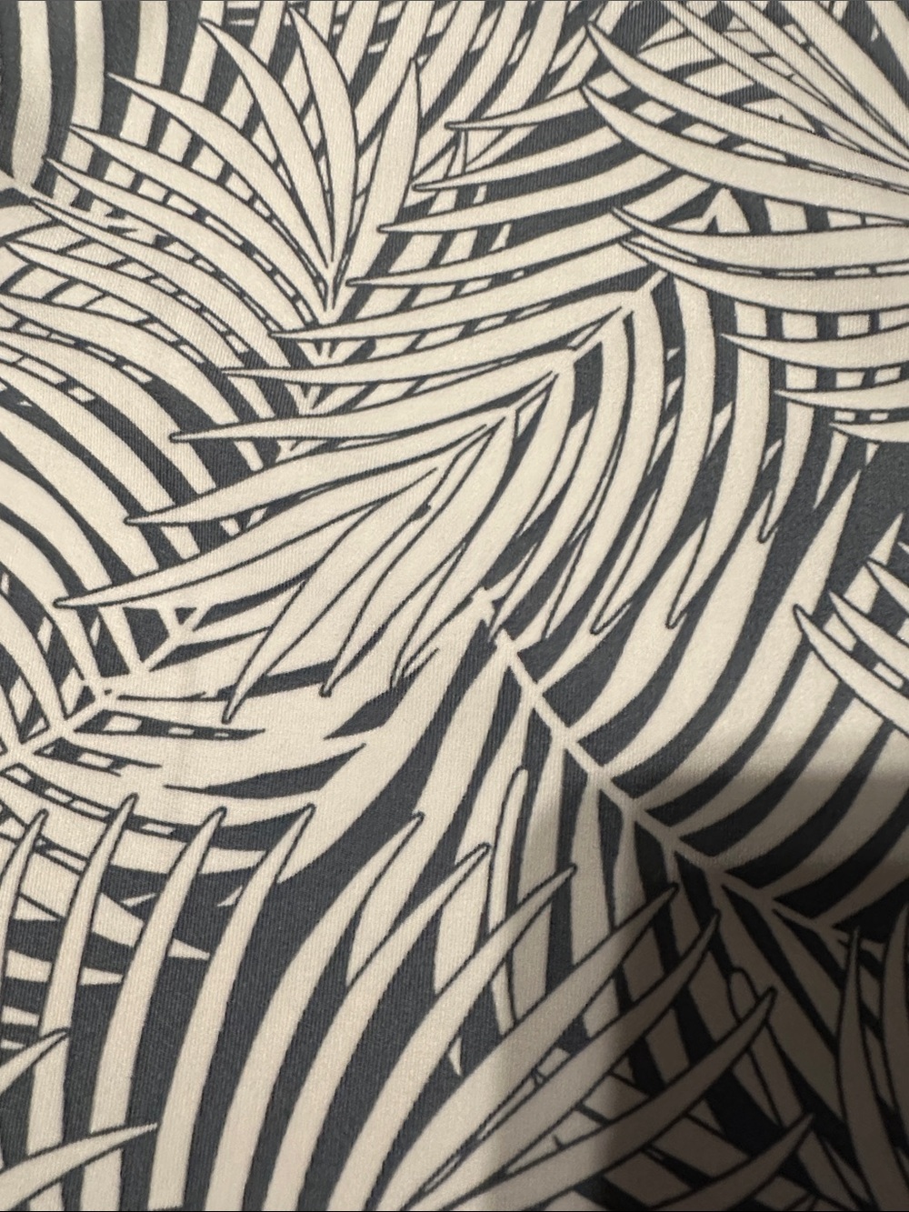 Tommy Bahama Grey & White Leaf-Print Sleeveless Midi Dress - Picture 7 of 8